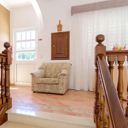 7 Schlafzimmer Villa- Familie- Kinder- Gruppen- Strand- Pool- Garten By Interhome Albufeira