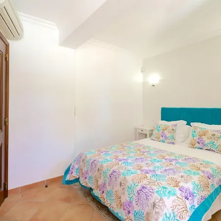 Semesterbostad 7 Schlafzimmer Villa- Familie- Kinder- Gruppen- Strand- Pool- Garten By Interhome *
