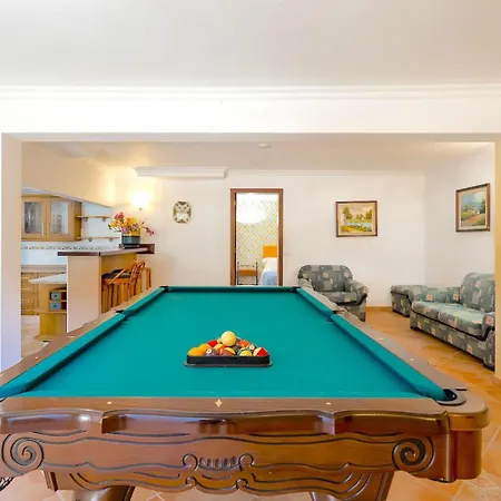 7 Schlafzimmer Villa- Familie- Kinder- Gruppen- Strand- Pool- Garten By Interhome Semesterbostad *