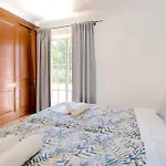 Prázdninový dům 7 Schlafzimmer Villa- Familie- Kinder- Gruppen- Strand- Pool- Garten By Interhome *