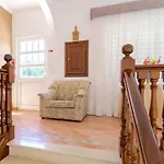 7 Schlafzimmer Villa- Familie- Kinder- Gruppen- Strand- Pool- Garten By Interhome Albufeira